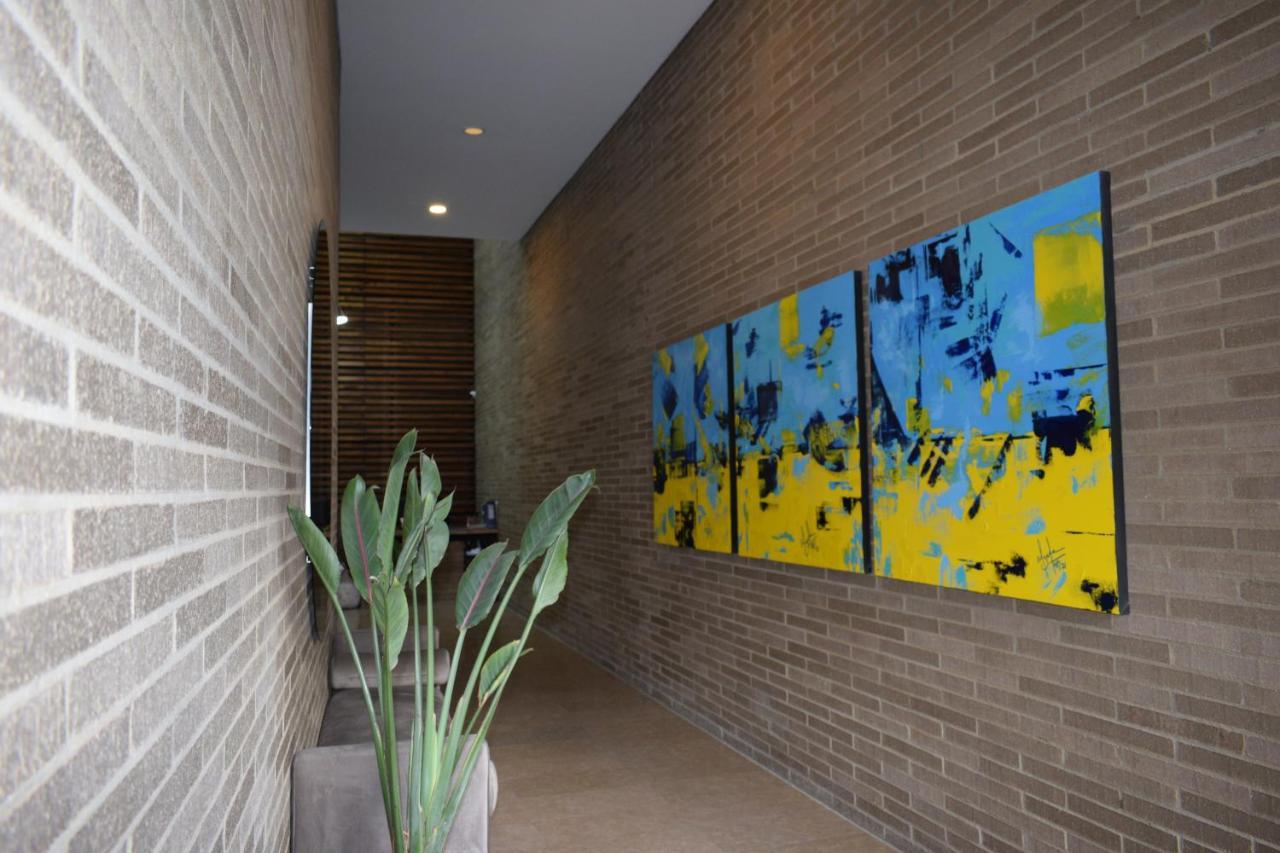 Toscano S Aparta Estudio Hospedaje Amoblado Torre 2 Equilibrium Bogotá Exterior foto